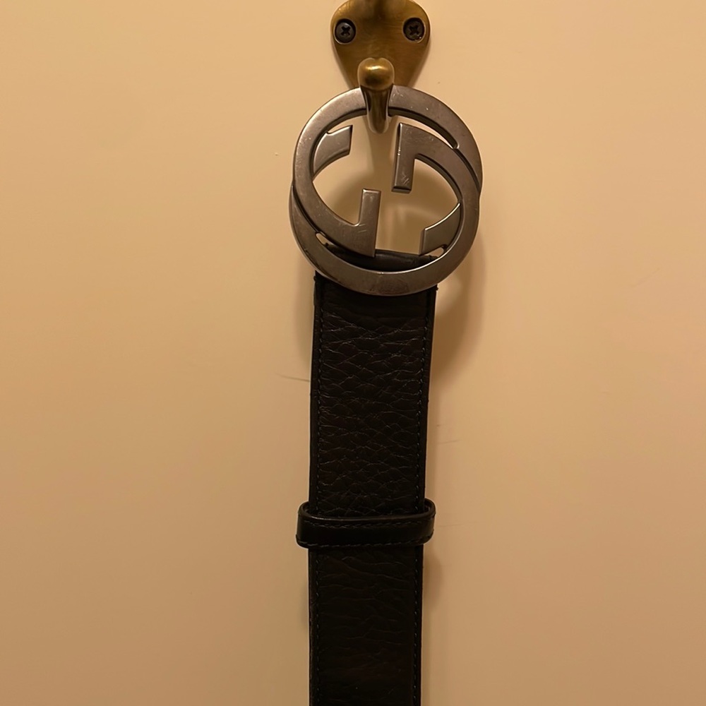 Mens Gucci belt- great condition